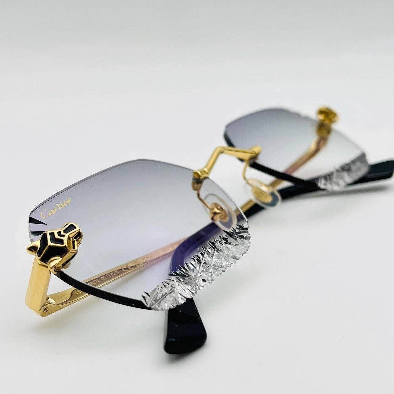 Lunette Cartier Panthère doré custom Diamond CUT "ice"