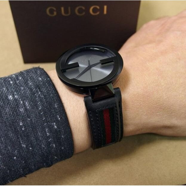 Gucci YA133206 Interlocking Montre Pour Homme