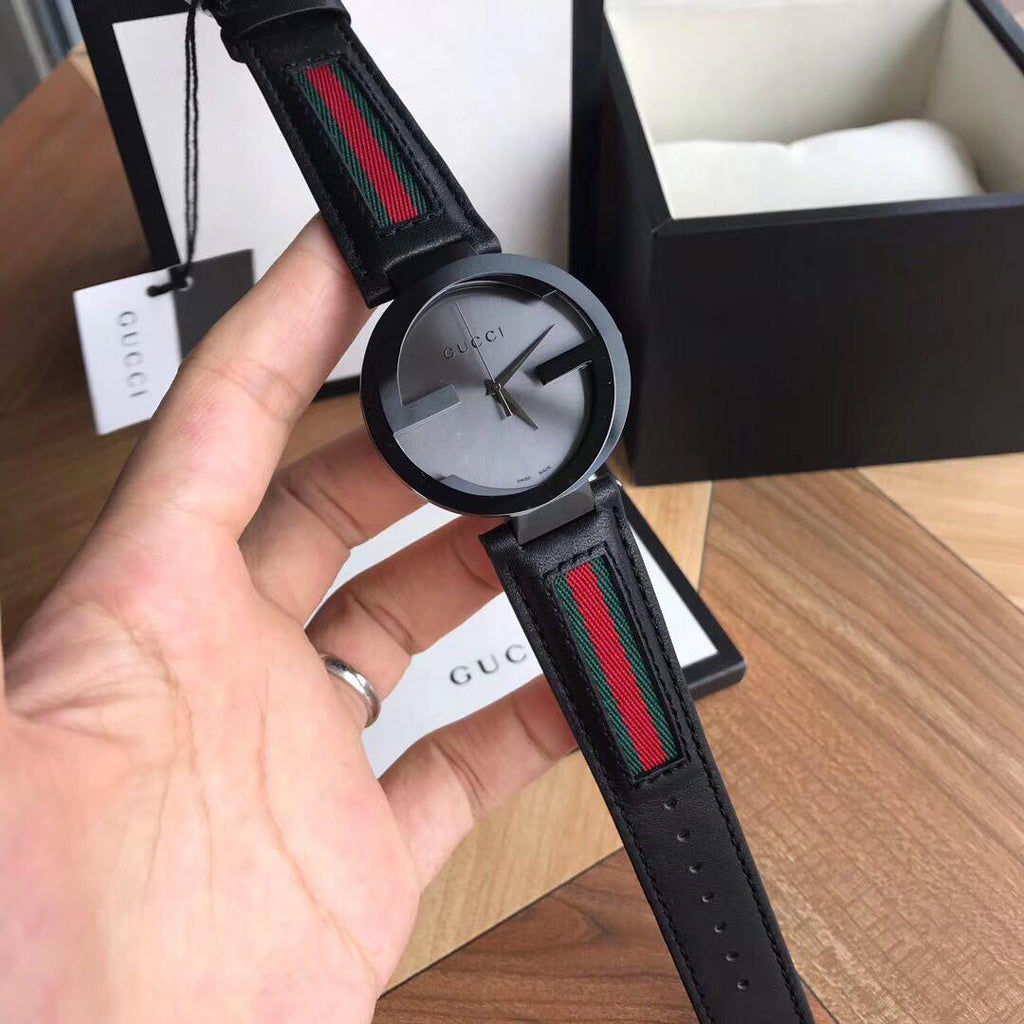 Gucci YA133206 Interlocking Montre Pour Homme